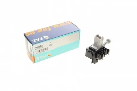 Выключатель, привод сцепления (tempomat) FAE 24856