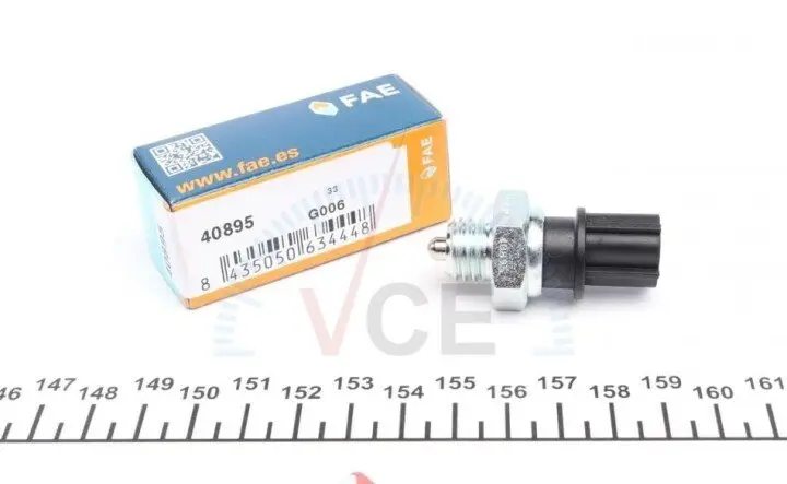 Датчик включення заднього ходу hyundai santa fe ii/kia sportage 2.0crdi/2.2crdi 06- (m14x2) FAE 40895 (фото 1)