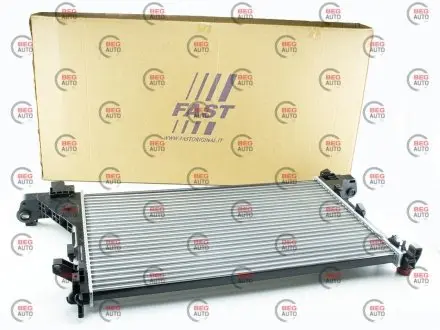 Радиатор основной RENAULT MASTER III (JV) 11-; OPEL MOVANO B (X62) 10-; NISSAN NV400 (X62, X62B) 11- Fast FT55283