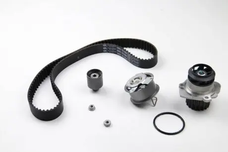 Водяной насос + комплект зубчатого ремня GATES KP55569XS-2