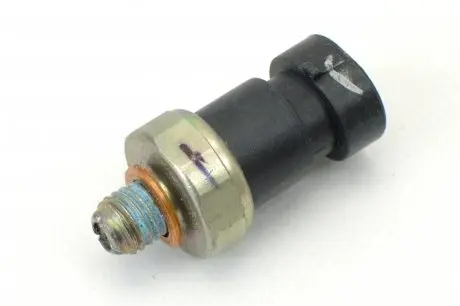Датчик тиску масла General Motors 12635992