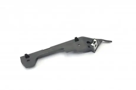 Напрямна переднього бампера права General Motors 90559500