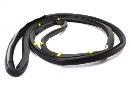 Уплотнитель двери ланос сенс зад прав сплошной General Motors 96460194