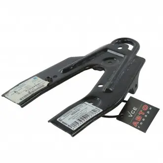 Кронштейн нижней балки LAC LH для лонжеронов General Motors 96544161