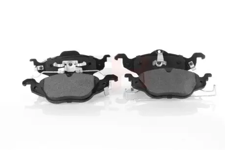 Тормозные колодки дисковые перед GH GH-413618