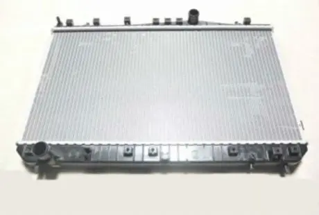 Радіатор ос epica mt 96815276 gm General Motors 96887351