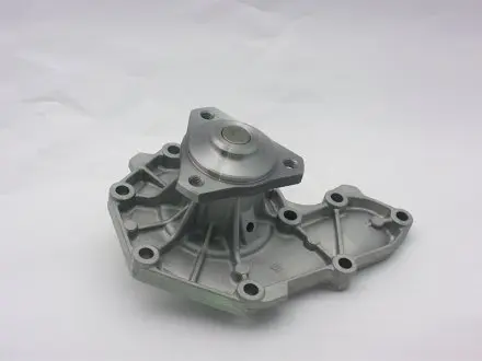 Насос водяного двигателя GMB GWR-06A