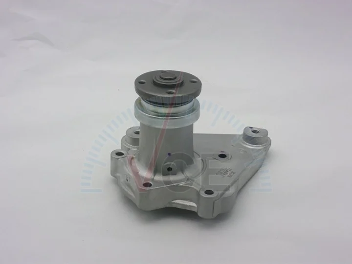 Насос водяного двигуна GMB GWS03A (фото 1)