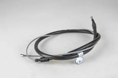 Трос ручного тормоза зад. peugeot 308 13-(база 2730) л. (2004/1076) GOODREM RM6082