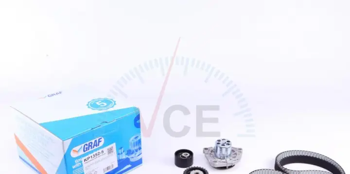 Комплект водяного насоса/зубчатого ремня. GRAF KP13525 (фото 1)