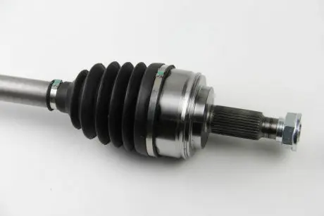 Приводной вал GSP 218247