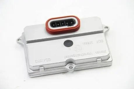 Предвключенный прибор, газоразрядная лампа HELLA 5DV 008 855-017