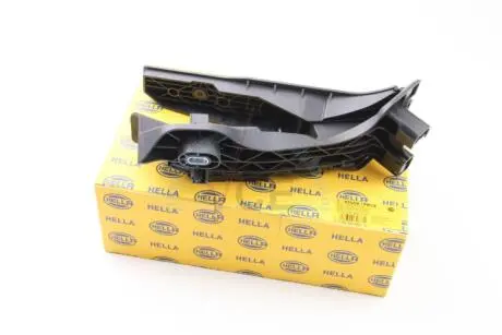 Педаль акселератора с датчиком HELLA 6PV008890701