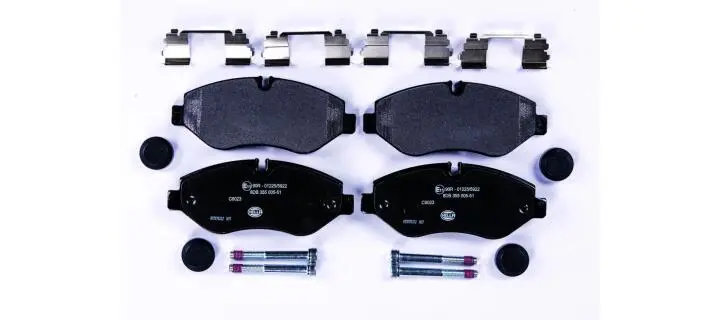 Фото 1 - Тормозные колодки, дисковый тормоз (набор) HELLA 8DB355005511 Тормозные колодки, дисковый тормоз (набор) HELLA 8DB355005511 (фото 1)