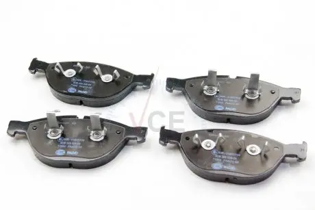 Комплект тормозных колодок, дисковый тормоз HELLA 8DB 355 006-551