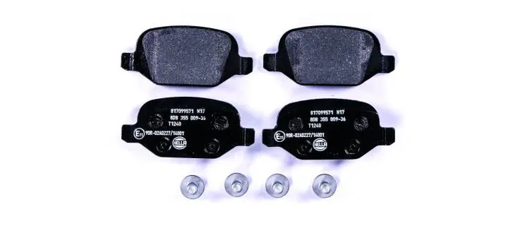 Гальмівні колодки, дискове гальмо (набір) HELLA 8DB355009361 (фото 1)