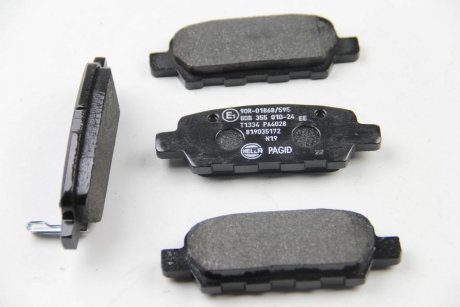 Комплект тормозных колодок, дисковый тормоз HELLA 8DB 355 010-241 (фото 1)