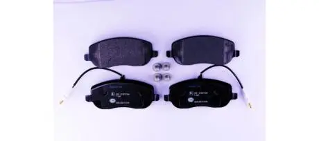 Комплект тормозных колодок, дисковый тормоз HELLA 8DB 355 010-501