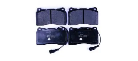 Гальмівні колодки, дискове гальмо (набір) HELLA 8DB355018361