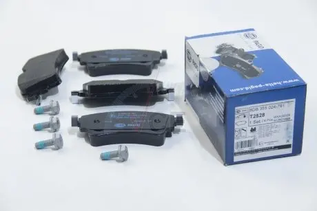 Комплект тормозных колодок, дисковый тормоз HELLA 8DB 355 024-791