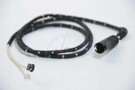 Сигнализатор, износ тормозных колодок HELLA 8DK 355 250-671