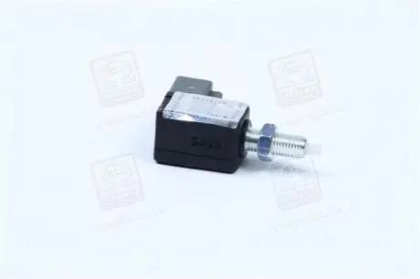 Кнопка включения стоп-сигнала Kia/Hyundai/MOBIS 938103K000
