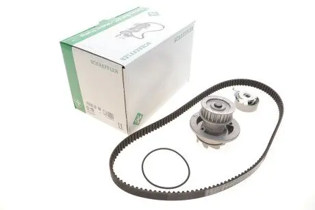 Водяной насос + комплект зубчатого ремня INA 530 0147 30