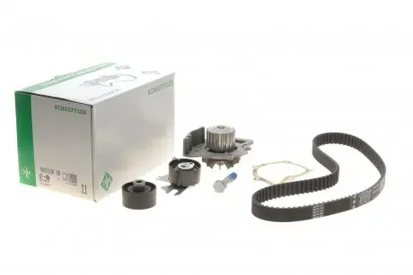 Водяной насос + комплект зубчатого ремня INA 530 0449 30