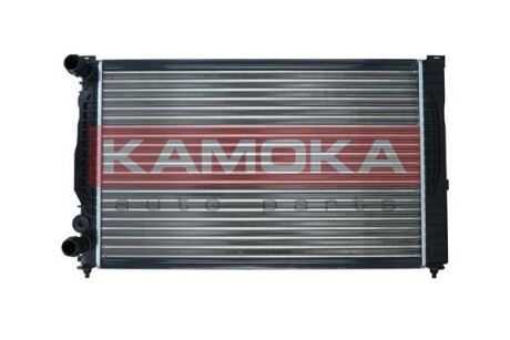 Радиатор охлаждения skoda superb 01-08/vw 96-05/audi a4 94-01/a6 97-05 KAMOKA 7700079