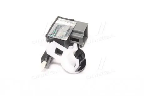 Кнопка включения стоп-сигнала Kia/Hyundai/MOBIS 93810-3S000