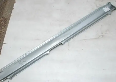 Бічний поріг KLOKKERHOLM 5039011