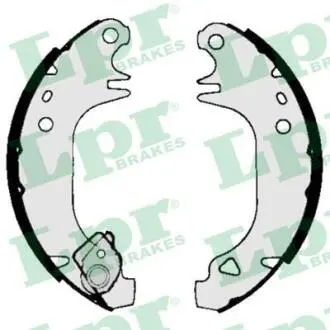 Комплект тормозных колодок LPR 04960