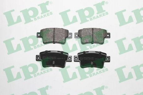 Колодки тормозные дисковые задние FIAT Punto 05-18 LPR 05P1224