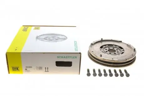 Демпфер зчеплення BMW 3 (E36)/5 (E39)/7 (E38) 95-01 M52 B28 LUK 415 0050 10