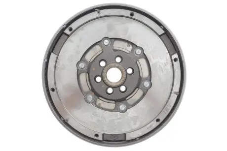 Маховик LUK 415 0139 10