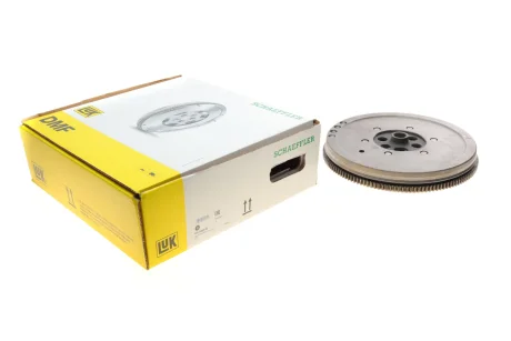 Маховик LUK 415 0550 08