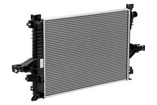 Радиатор, охлаждение двигателя LUZAR LRc 1056 (фото 1)
