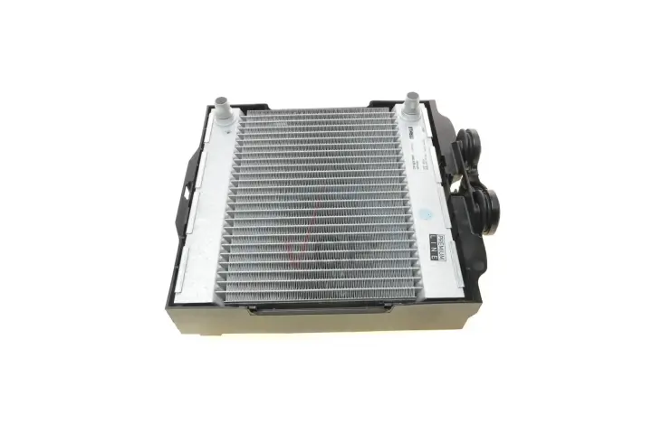 Радиатор, охлаждение двигателя MAHLE CR 923 000P (фото 1)