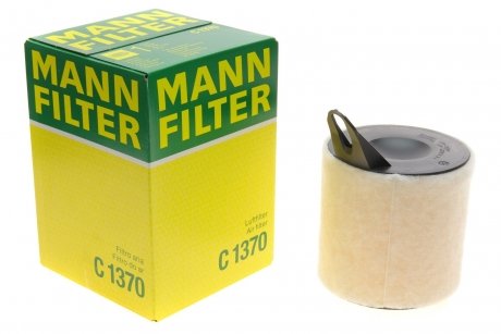 Воздушный фильтр MANN-FILTER C 1370 (фото 1)
