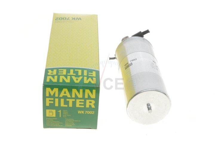 Топливный фильтр MANN-FILTER WK 7002 (фото 1)