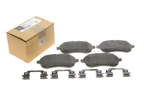 Тормозные колодки MERCEDES-BENZ 000420100590