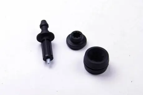 Фиксатор пластиковой крышки двигателя doblo/combo/qubo/nemo 1.3jtd/cdti (к-кт) Metalcaucho 05662