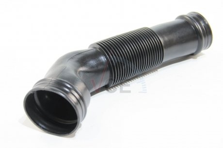 Патрубок повітрозабірника vw passat b5 1.6/1.8/2.0i 00-05 Metalcaucho 38812