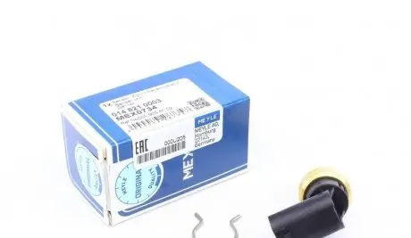 Датчик, температура охлаждающей жидкости MEYLE 014 821 0003