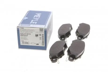 Комплект тормозных колодок, дисковый тормоз MEYLE 025 219 8018