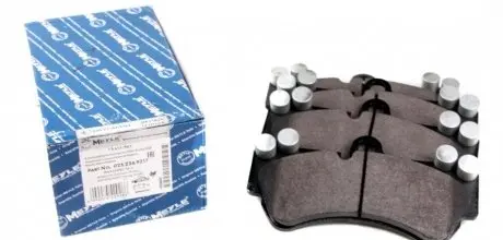 Комплект гальмівних колодок, дискове гальмо MEYLE 025 236 9217