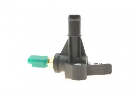 Фланец системы охлаждения Fiаt Doblo 1.2 01- MOTORAD CH7018