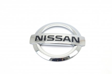 Эмблема NISSAN 848904CL0A (фото 1)