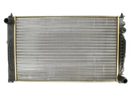 Радіатор, охолодження двигуна Nissens 60497