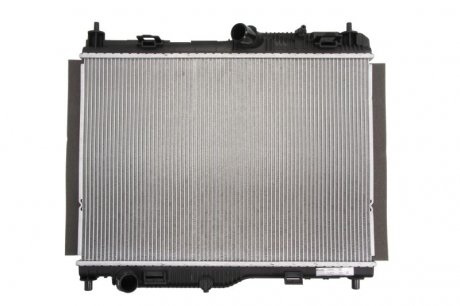 Радиатор, охлаждение двигателя Nissens 606662